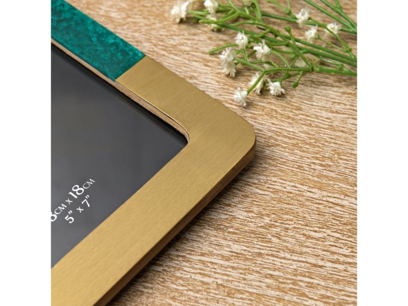 Malachtite Green, Brown & Gold Resin Photo Frame 5" x 7"