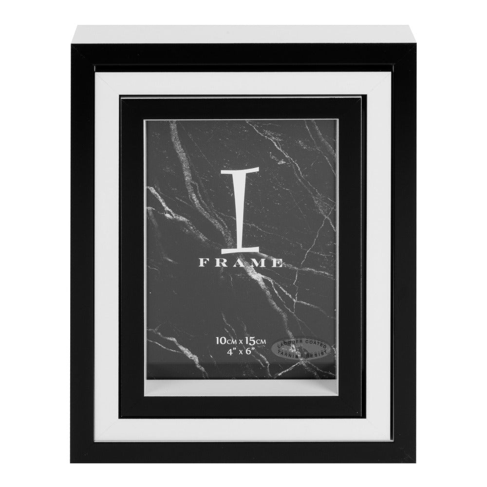 Set of 3 Black and White Stackable Frames A set of three stackable balck and white frames perfect for a monochrome themed home. The set features 6" x 8", 5" x 7" and 4" x 6" aperture frames for your favourite photograph in contrasting black and white design