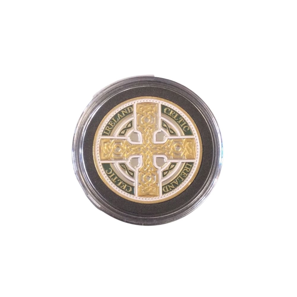 Celtic Cross Coin Diameter: 26 mm Comes housed in a hard plastic case