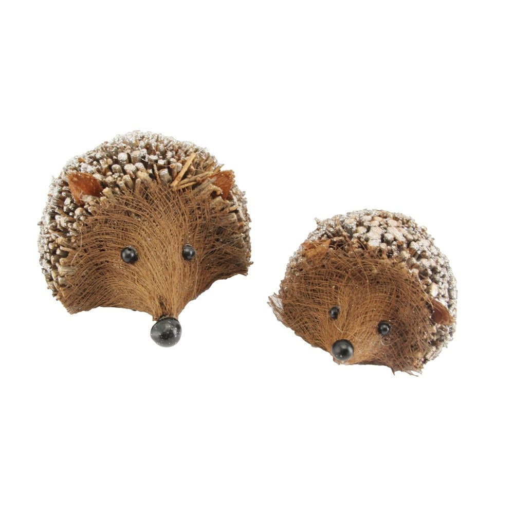 Gisela Graham Christmas Bristle Twig Hedgehogs Browse our beautiful range of luxury Christmas tree decorations, fairy & ornaments for your tree this Christmas. Add style to your Christmas tree with these elegant Christmas bristle twig hedgehogs frosted in snow.