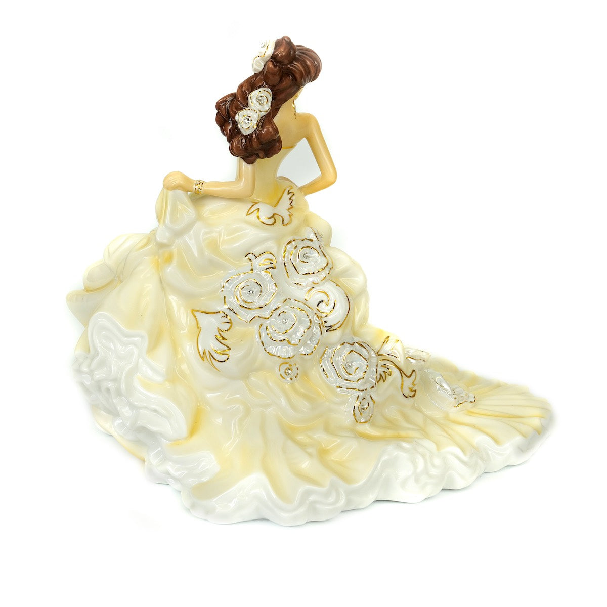 English Ladies Company Eternal Enchantment The stunning Enchantment range from the English Ladies Co has a new star – Eternal! Standing 22cm tall this beautiful figure wears a soft cream gown finished in 22ct gold.