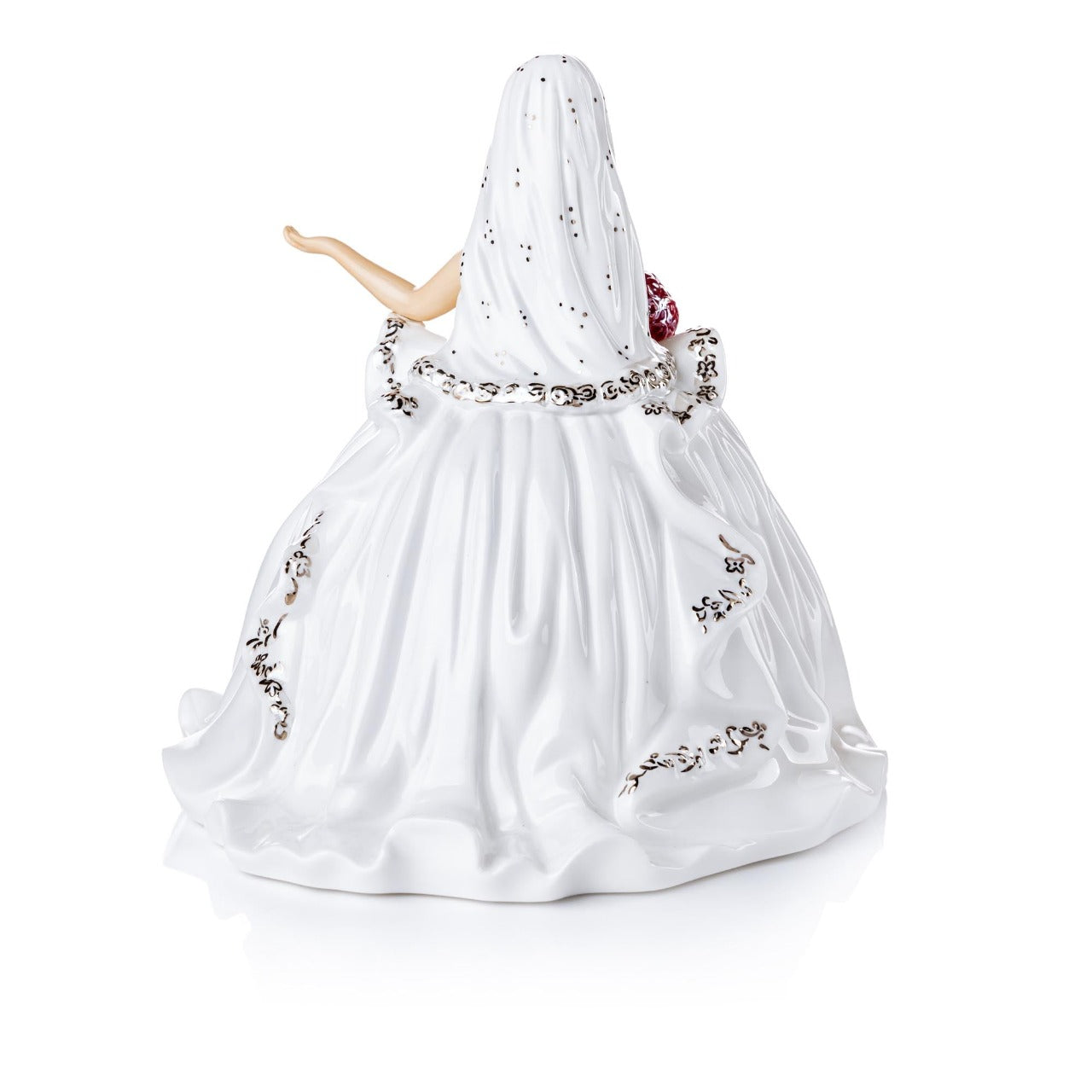 English Ladies Mini Gypsy Affection Brunette Gypsy Affection is the latest edition to the range and comes in both blonde and brunette and also in mini-figures. This gorgeous figurine stands out from the crowd with stunning gold details throughout the dress and on her beautiful crown.