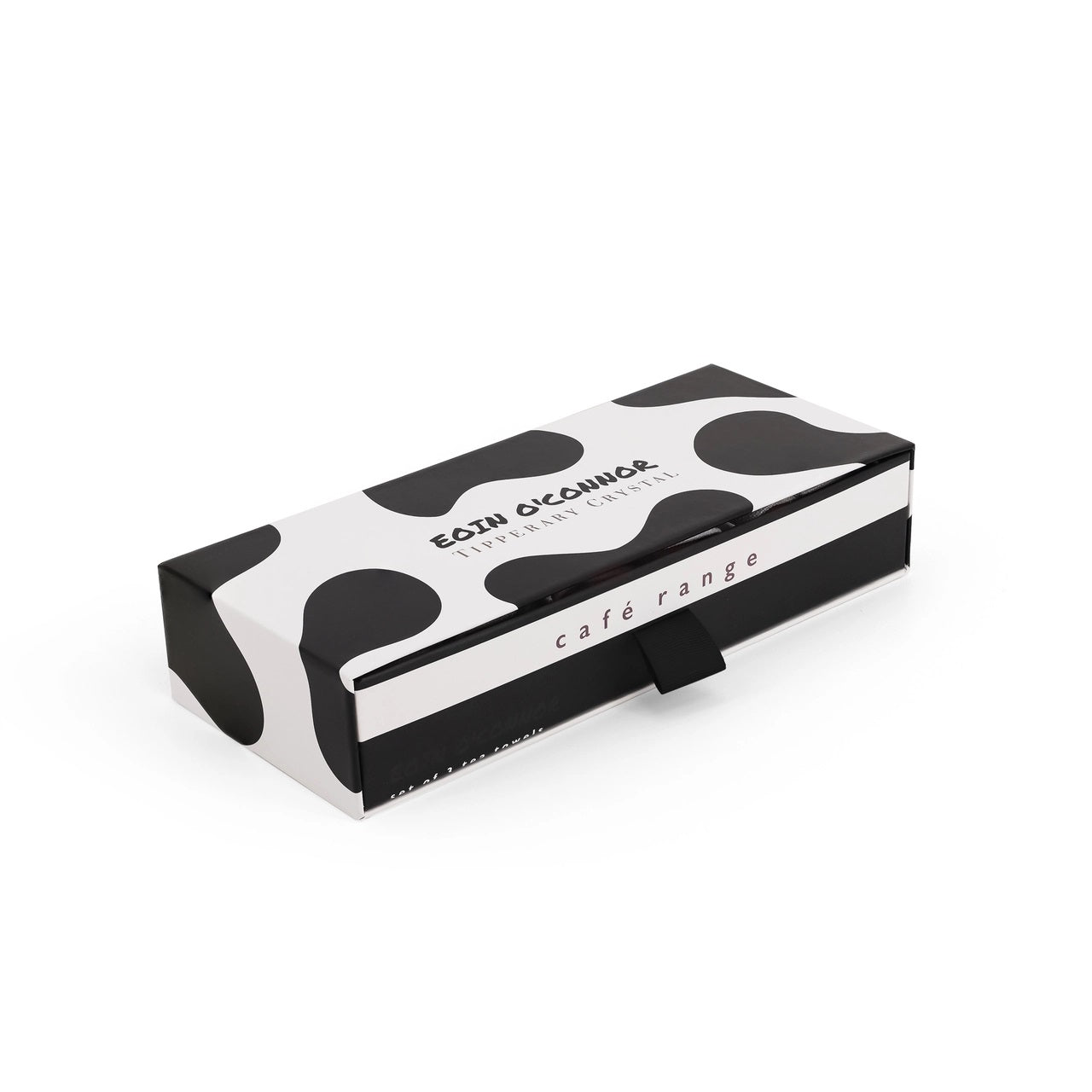 Tipperary Crystal Eoin O'Connor Set of 3 T-Towels (Frenchie, Udder One, Moona Lisa) EOIN O’CONNOR’S eclectic style and striking use of colour makes his work instantly recognisable. While his command over scale and perspective is rooted in his architectural training, his passion remains firmly grounded in creating strikingly vibrant paintings which echo his unique view of Irish life.