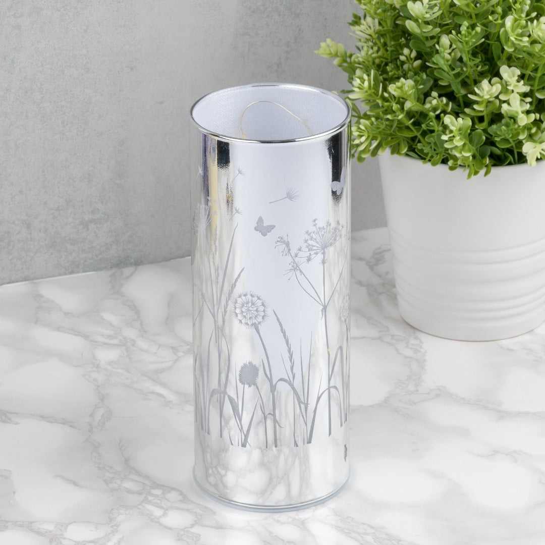 Glass Flower Design LED Light Tube 20cm A stunning and elegant monochrome 20cm LED light tube from HESTIA®'s Silver Luxe collection.