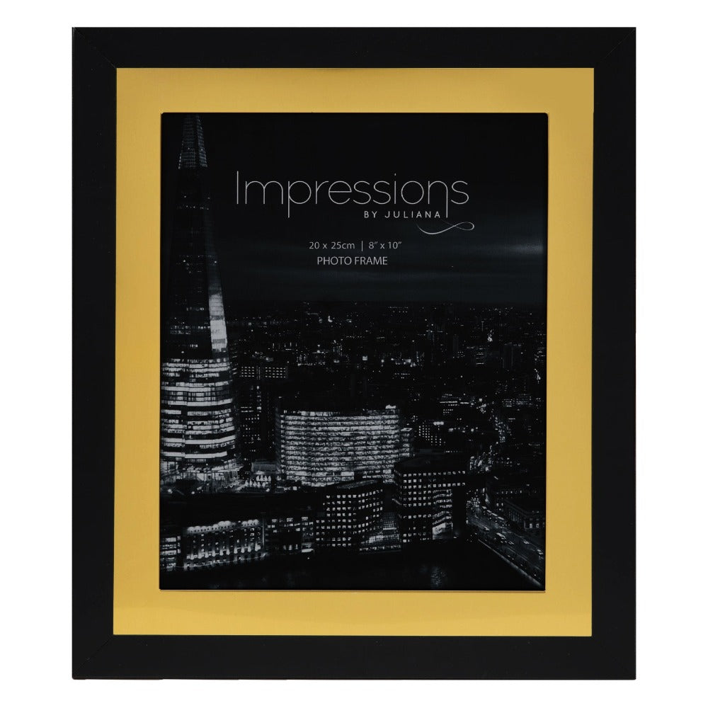 Impressions Aluminium Photo Frame Black Outer Rim 8” x 10” A contemporary two tone matt black and brushed gold aluminium photo frame. From IMPRESSIONS® - letting your photos speak their thousand words.