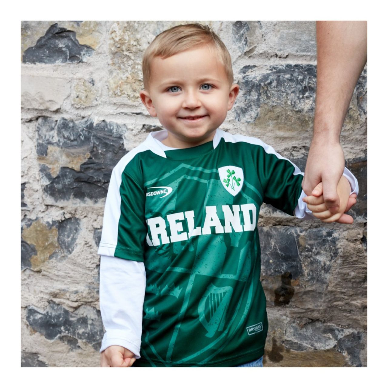 Lansdowne Sports Official Collection Bottle Green Sublimated Kids Top Bottle green sublimated kids top is part of the Lansdowne Sports Official Collection. This sporty top has Ireland's Four Province crest sublimated within the top itself. Shamrock badge and embroidered logo.