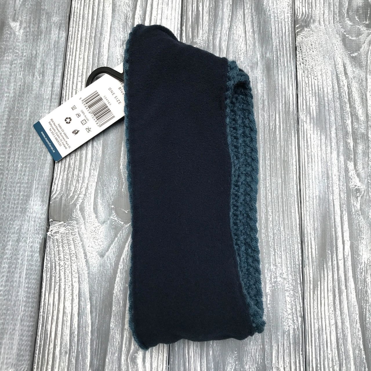 Man of Aran Headband Blue - Lady Man of Aran range is inspired by the beauty of the rugged Irish Landscape. We have created this collection to present everything that it means to be Irish. Our designs have been inspired by Irish craft skills passed down through generations to create.