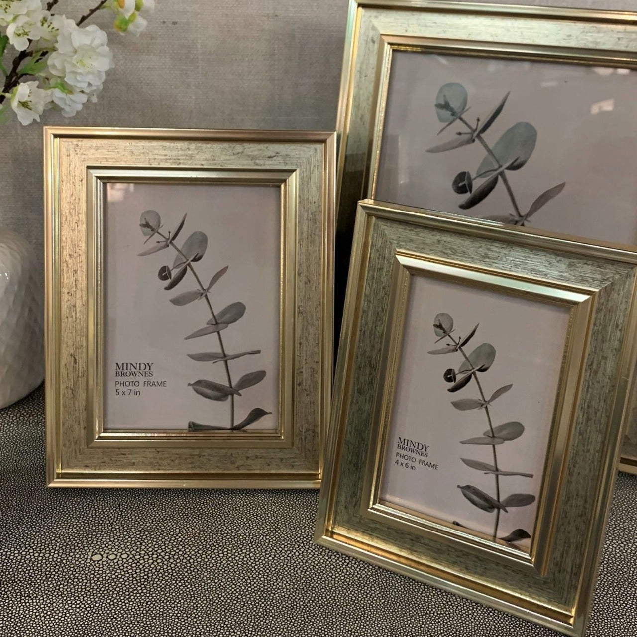Mindy Brownes Dale Picture Frame (5 x 7) Capture your special moments with a frame from Mindy Brownes. Gold in colour, a classic design.