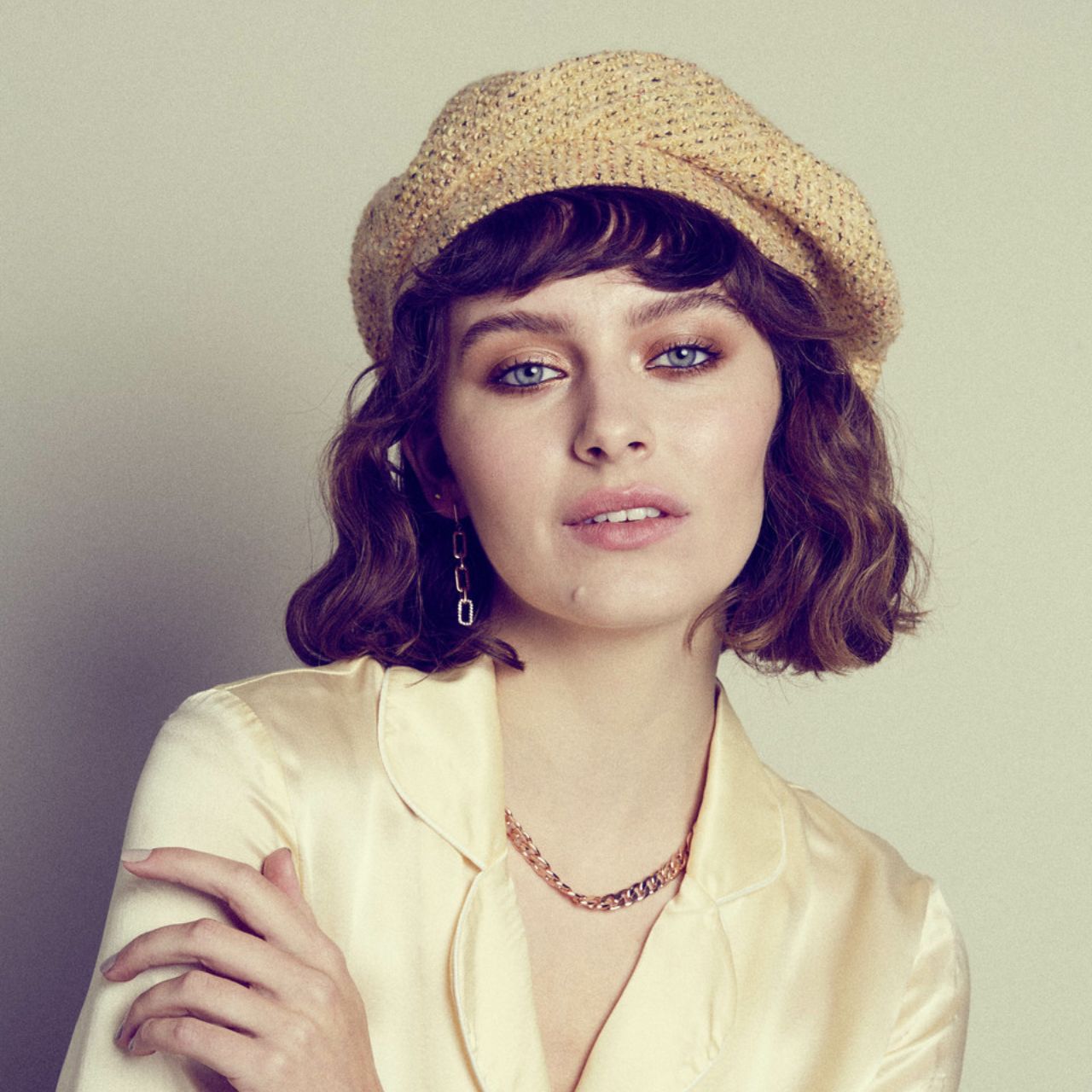 Romi Rose Gold Curb Chain Necklace Simple and understated this collection has a contemporary and sleek look that will allow you to accessorise with any outfit.