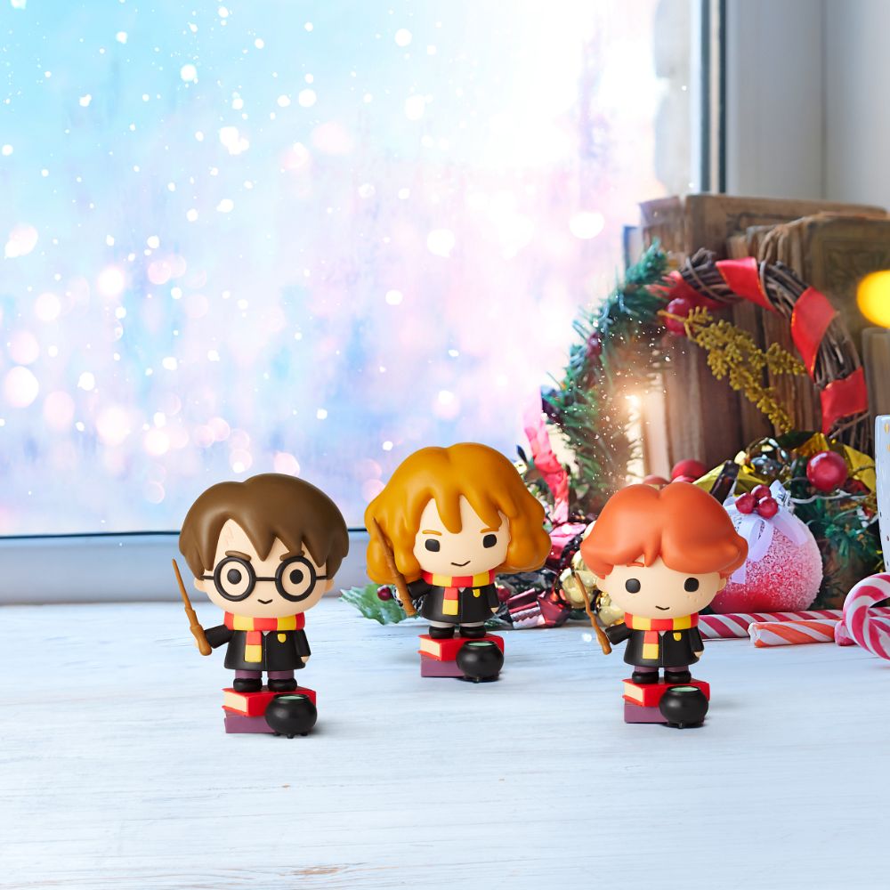 Harry Potter's Ron Charm Figurine  Ron Weasley from Harry Potter is interpreted in the popular Japanese "chibi" art style in the new CHARMS collection. Series 2 includes Ron, Hermione, Hagrid and Voldemort all individually boxed in full colour gift box.