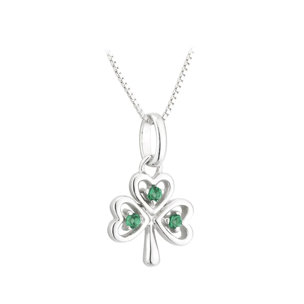 Sterling Silver Shamrock Necklace with Emerald Green Stones This Solvar Sterling Silver Acara Shamrock Pendant With Green CZ necklace, crafted with sterling silver and a shamrock design, is a stylish piece of jewelry perfect for everyday wear. The delicate form of the shamrock adds a meaningful touch to this sterling silver pendant, and the green cubic zirconia accents provide a captivating sparkle.