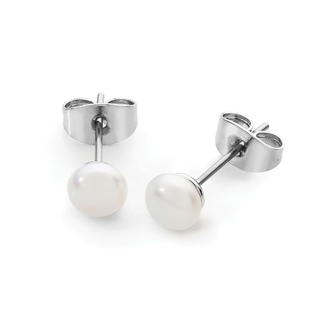Tipperary Crystal Silver Small Pearl Studs 6mm These classic pearl stud earrings are a staple piece of jewellery in anyone’s jewellery box. Each shell pearl is cushioned in shape to give a more chic understated appearance, they can be worn casually or indeed worn with one of our more dramatic neckpieces to create an even more dramatic look.