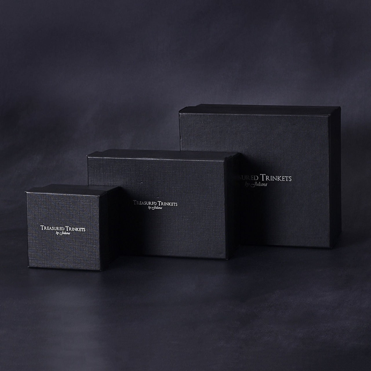 Treasured Trinkets - Flower Box A flower box trinket box from Treasured Trinkets by STRATTON. The wondrous trinket box makes a true statement piece for any bedroom, with flowery decoration which is truly in full bloom.