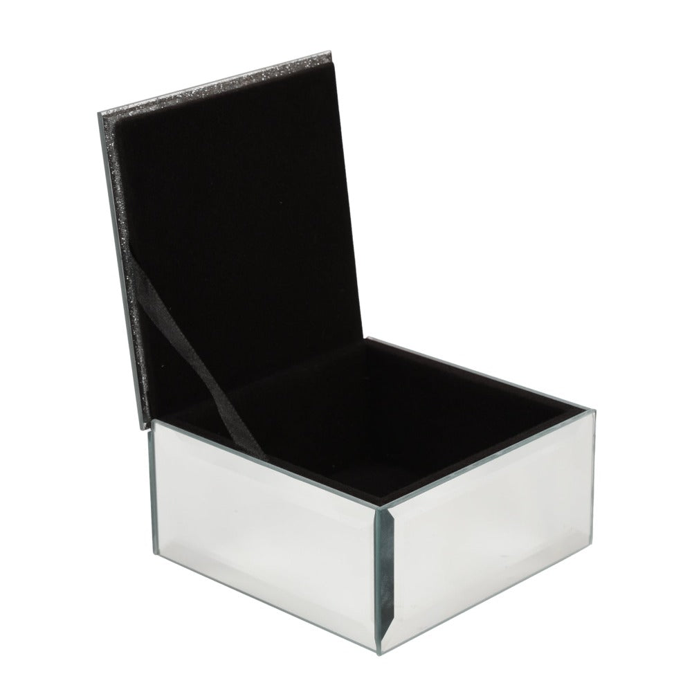 Hestia Tree of Life Trinket Box  With its sparkling design, this tree of life trinket box is the perfect gift for a lover of glitz and glam.  With a beautiful black lining and mirrored features, this storage item is sure to bring a touch of luxury into the home.