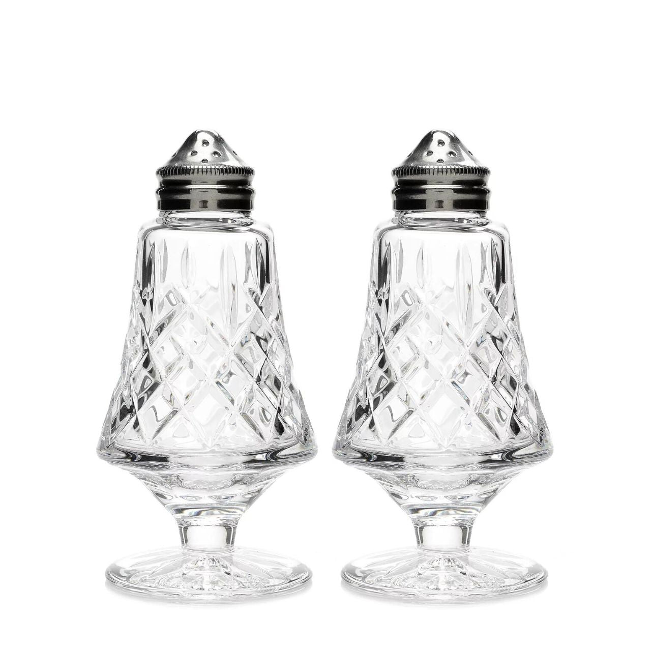 Waterford Crystal Araglin 4" Footed Salt & Pepper Shakers The Waterford Araglin pattern is a stunning combination of brilliance and clarity. The Araglin Salt & Pepper Set combine the clarity of fine crystal with the brilliance of stainless steel.