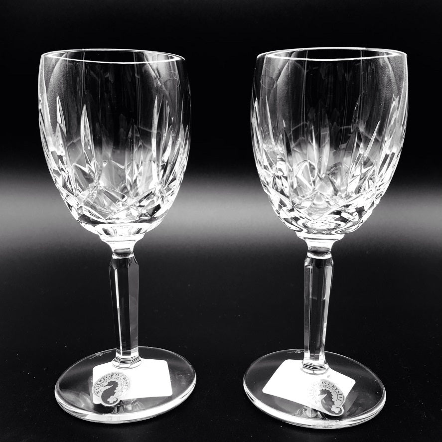 Kildare White Wine by Waterford Crystal Pair Kildare has a crosshatch pattern at the base with vertical cuts up the sides, a plain cut stem and an uncut foot.