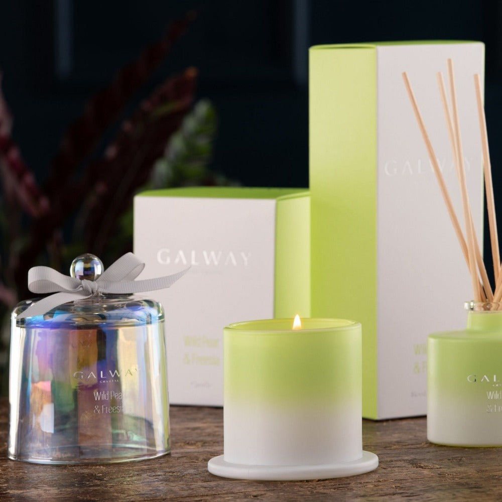 Galway Crystal Wild Pear & Fressia Scented Bell Jar Candle Transport yourself to a special place with the perfect fragrance for your home. Our Wild Pear & Fressia scent will transform any room and will certainly set the right mood.