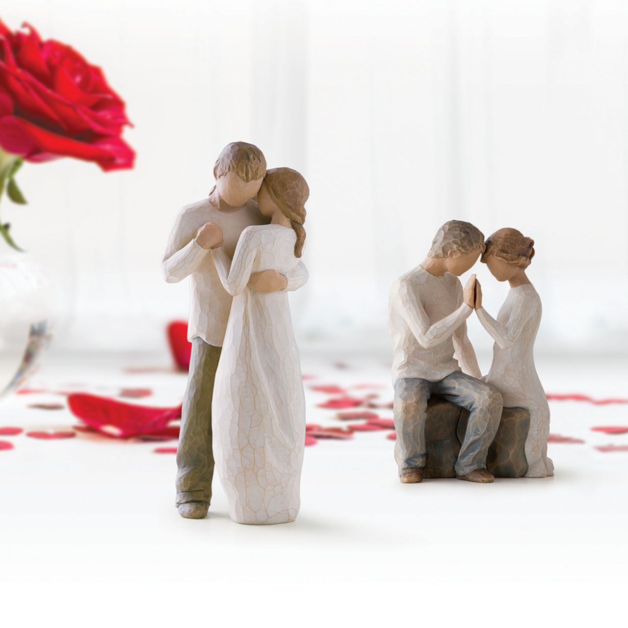 Promise by Willow Tree Willow Tree is an intimate line of figurative sculptures representing sentiments of love, closeness, healing, courage, hope...all the emotions we encounter in life.