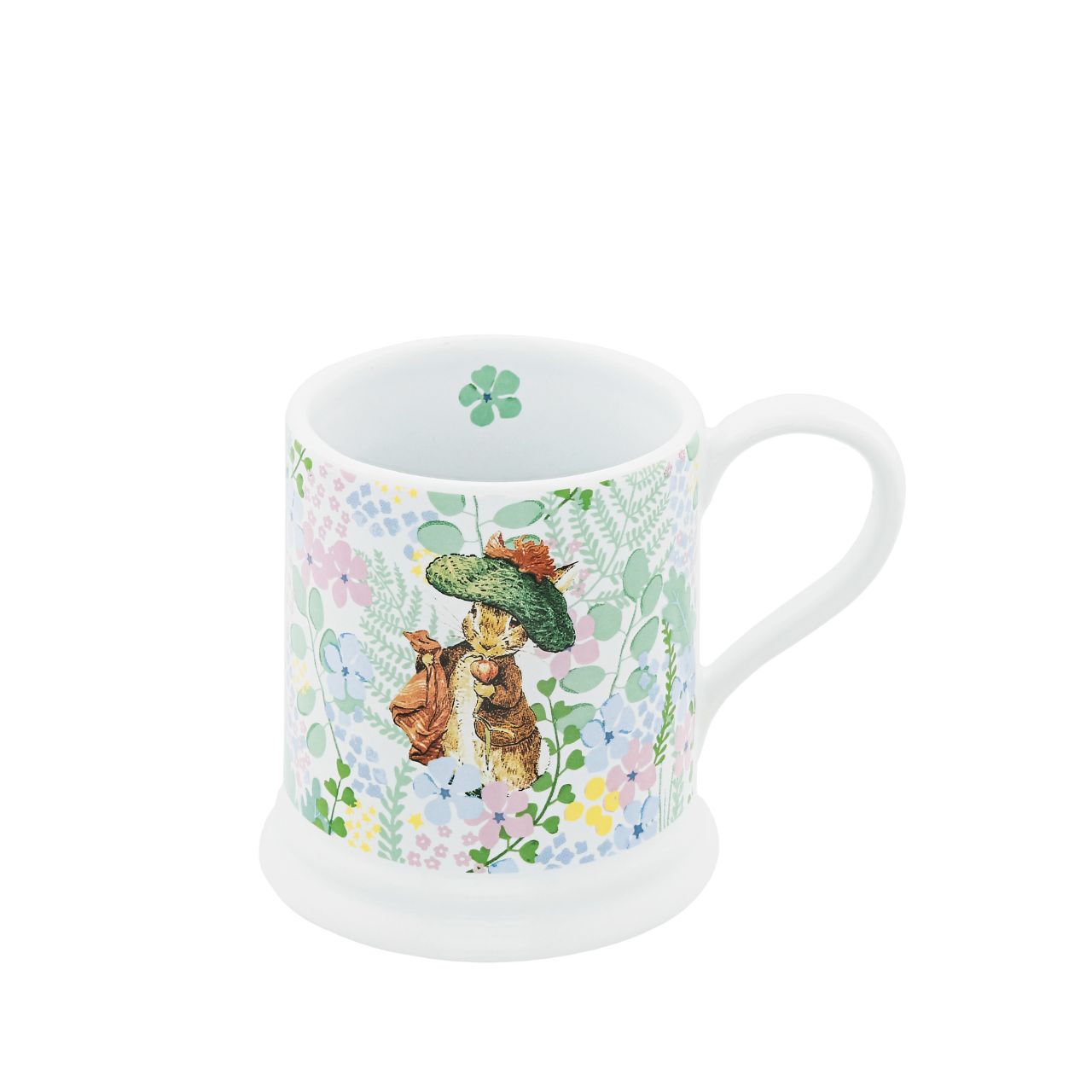 The English Garden collection combines high-quality practical products with Beatrix Potter's timeless characters. Designed in the UK, the range takes inspiration from the original Beatrix Potter illustrations to create beautifully stylish home décor and accessories.