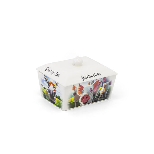 Explore the Beyond the Herd, a dynamic collection by Eoin O'Connor that blends the charm of Irish animals with a touch of humour and wit. Each piece in this collection offers a fresh, playful take on rural life, with bold details and quirky character!
