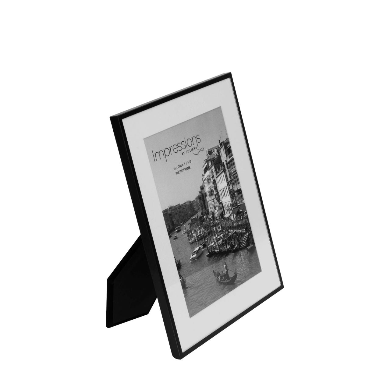This beautifully decorated frame adds a modern touch to the home and gives treasured photographs the treatment they deserve.