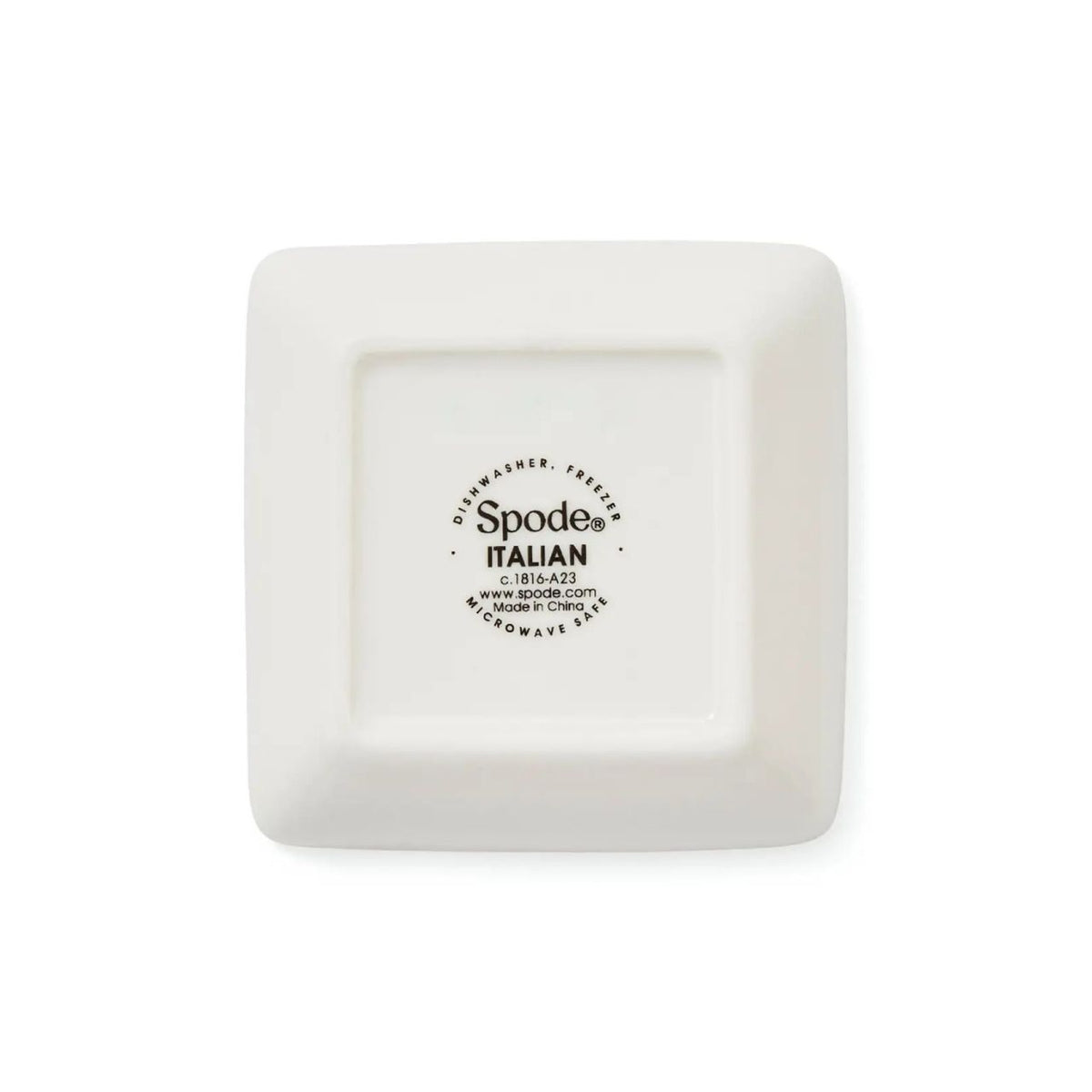 A versatile set of dishes ideal for those who love to host