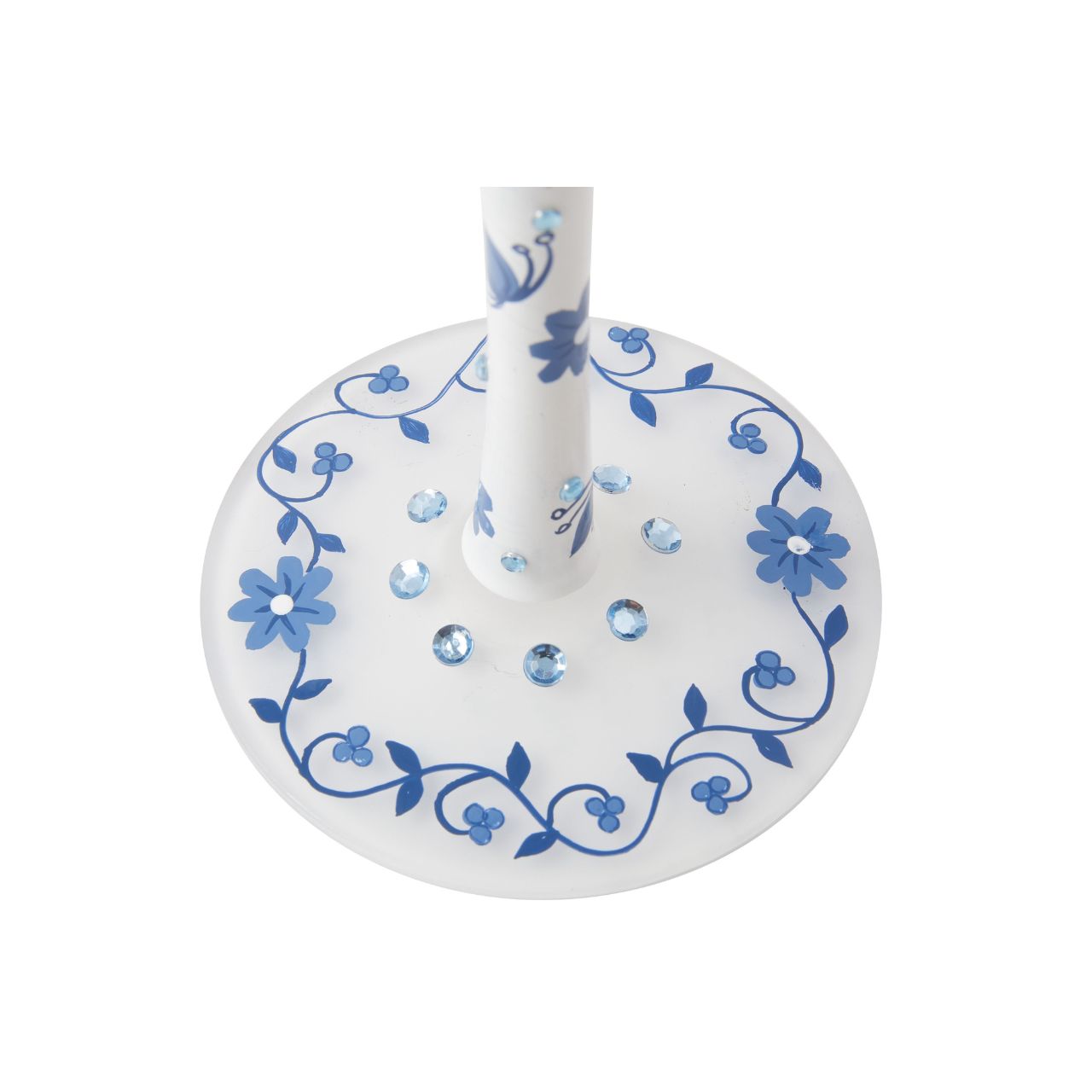 This gorgeous Chinoiserie cup from Lolita Designs features hand-painted flowers on frosted glass. With inlaid crystal details, this beautiful blue wine glass honors the exotic and luxurious style of beloved 19th century Chinoiserie decor.