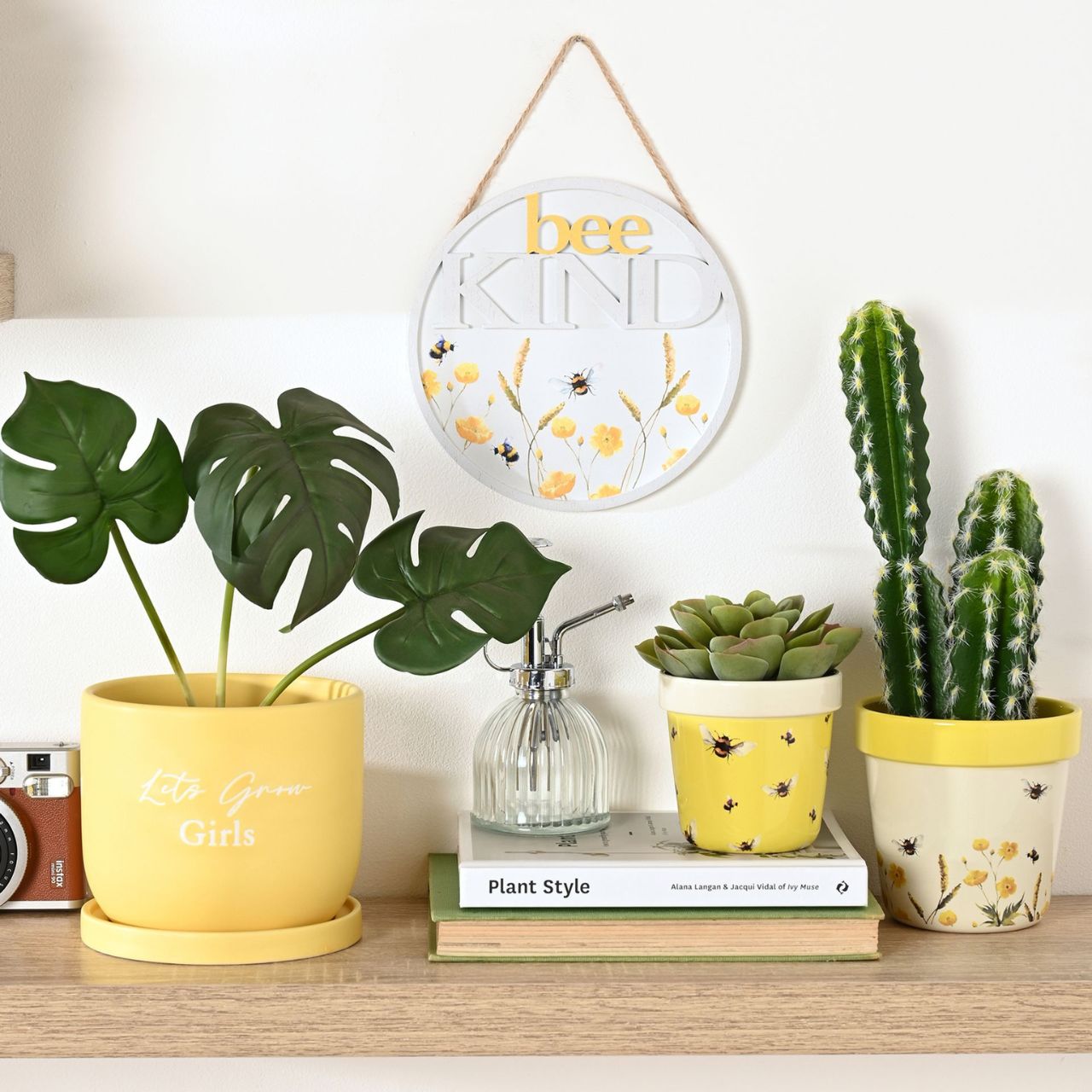 Welcome to the Country Living collection, featuring rustic gifts and home and garden accessories that connect you with nature.