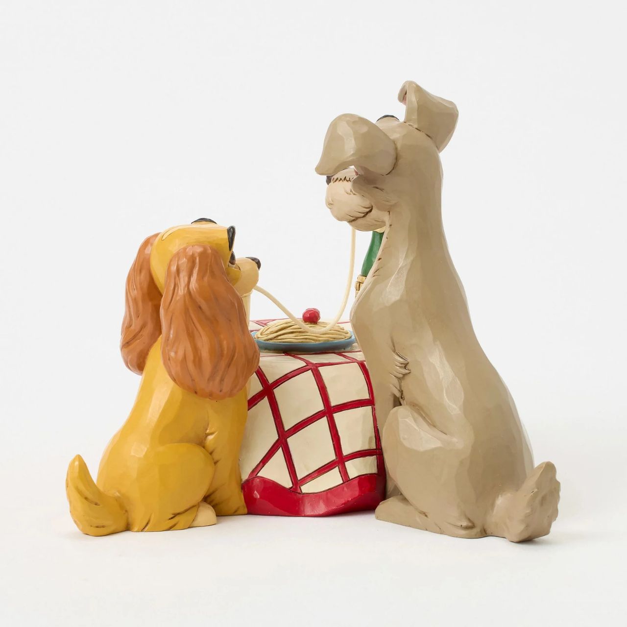 This delightful Jim Shore design celebrates the 70th anniversary of Lady and the Tramp, depicting the pair sharing a table and a plate of pasta, they playfully chew the same noodle. Relive the romance and nostalgia of this timeless love story. Uses 3x AAA batteries (not included) and has an automatic timer, 6 hours on, 18 hours off.
