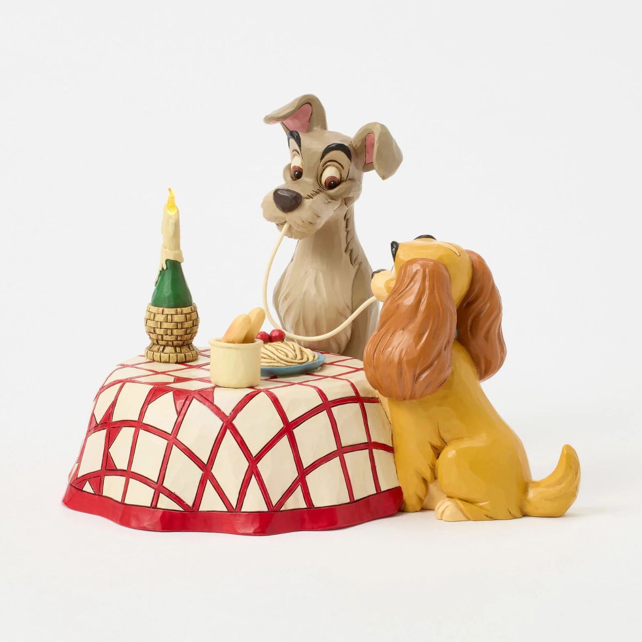 This delightful Jim Shore design celebrates the 70th anniversary of Lady and the Tramp, depicting the pair sharing a table and a plate of pasta, they playfully chew the same noodle. Relive the romance and nostalgia of this timeless love story. Uses 3x AAA batteries (not included) and has an automatic timer, 6 hours on, 18 hours off.