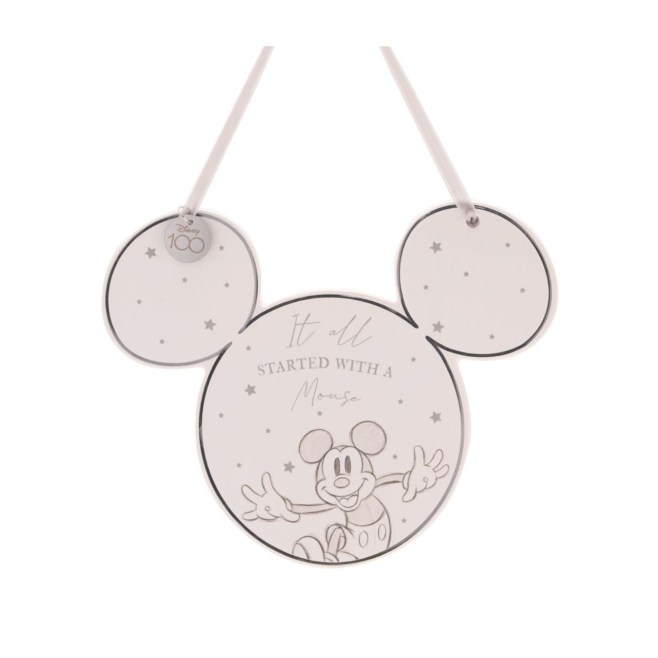 This limited edition plaque captures the true magic of Disney on its centenary and can be enjoyed by fans of all ages.