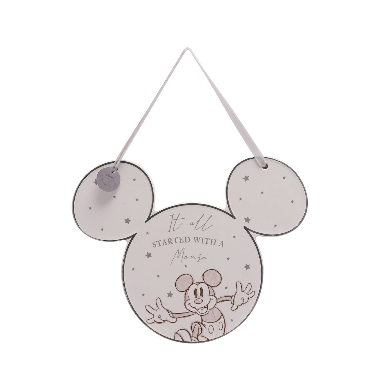 This limited edition plaque captures the true magic of Disney on its centenary and can be enjoyed by fans of all ages.