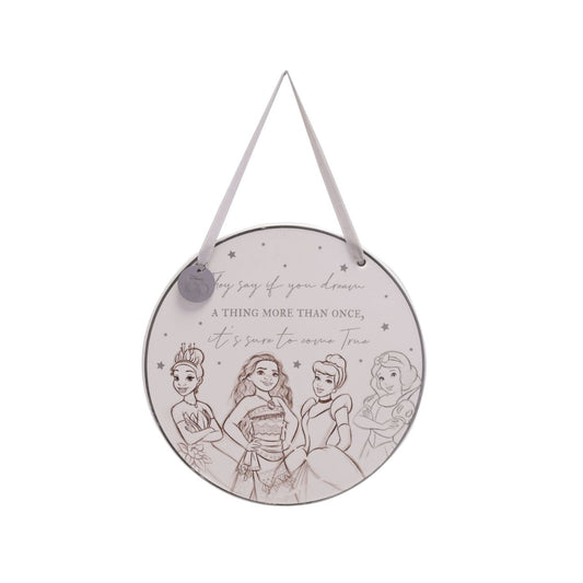 This limited edition plaque captures the true magic of Disney on its centenary and can be enjoyed by fans of all ages.
