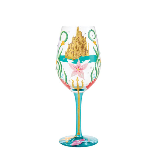 The Princess Ariel Stemmed Glass has a high appeal to Disney adults and collectors. Featuring vibrant and iconic artwork of Princess Ariel this an ideal gift for birthdays, Christmas, bridal showers and all year round gifting.