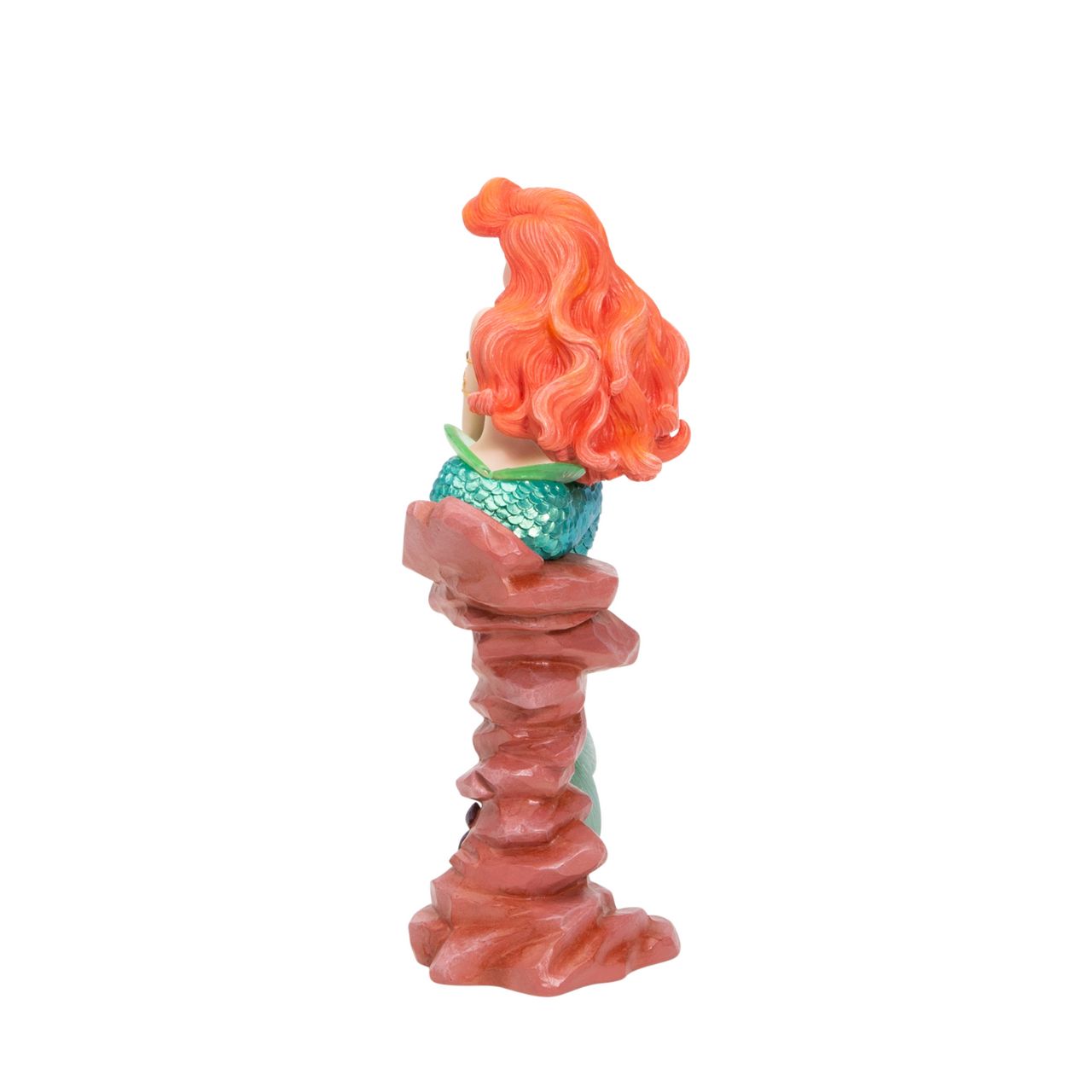 Disney Showcase celebrates the confidence, glamour, and inspiring stories of your favourite Disney Princess in a unique and empowering collection that reminds us all, dreams really do come true. The Little Mermaid figurine is made from cast stone.