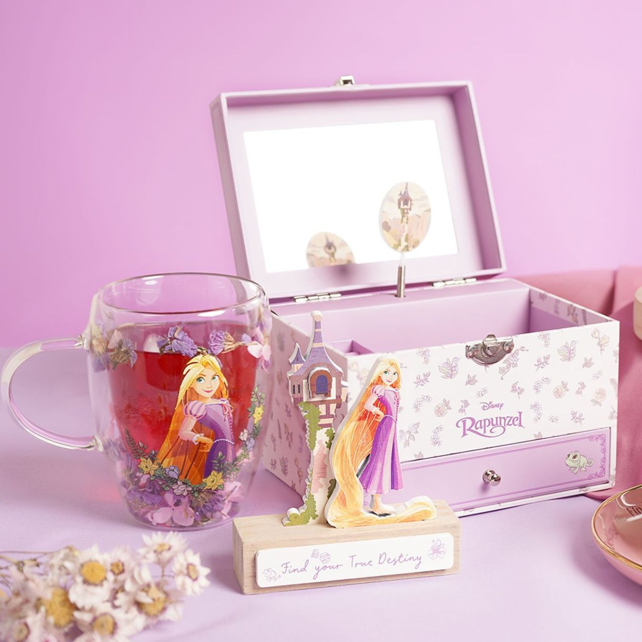 Step into the enchanting world of Disney with the Disney Pastel Princess Glass Mug with Dried Flowers - Rapunzel.