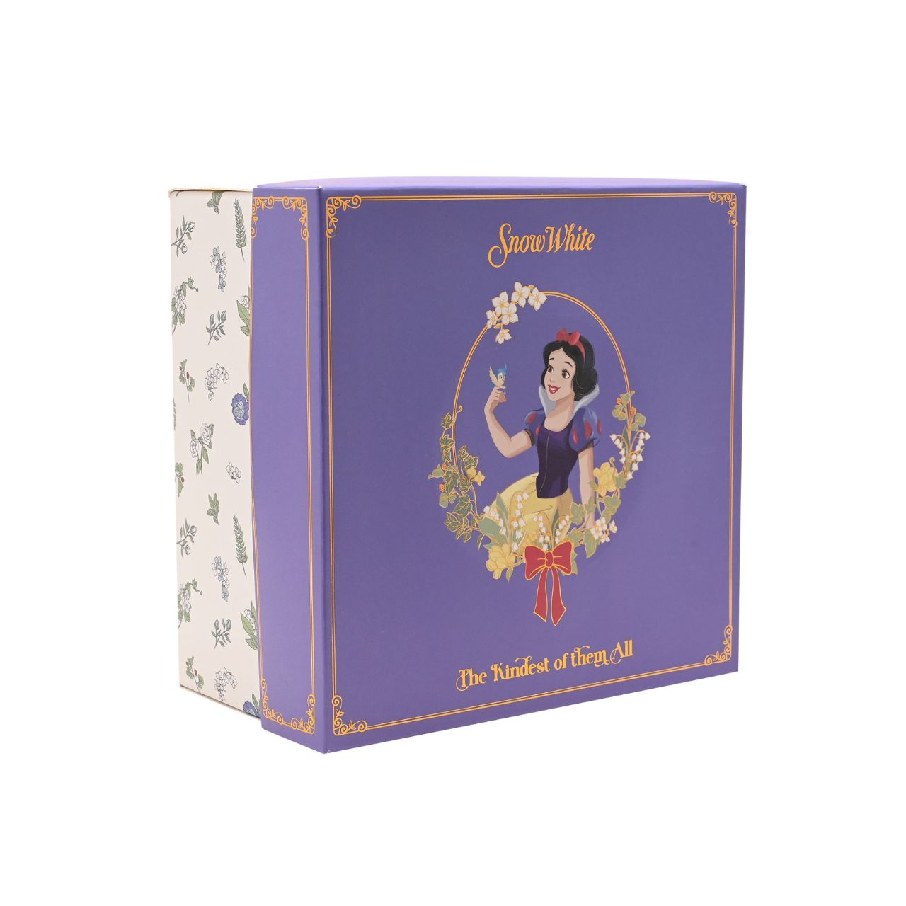 Create a royal tea experience with the Disney Pastel Princess Tea Cup &amp; Saucer - Snow White.