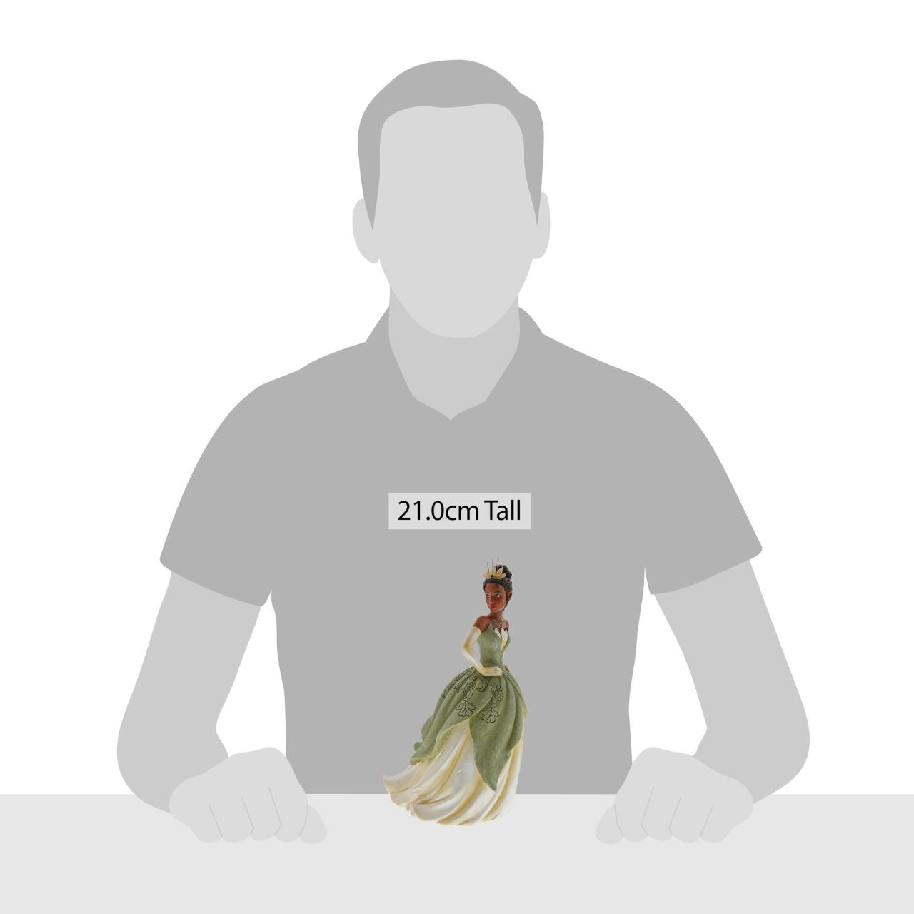Disney Showcase celebrates the confidence, glamour, and inspiring stories of your favourite Disney Princess in a unique and empowering collection that reminds us all, dreams really do come true. The figurine is made from cast stone.