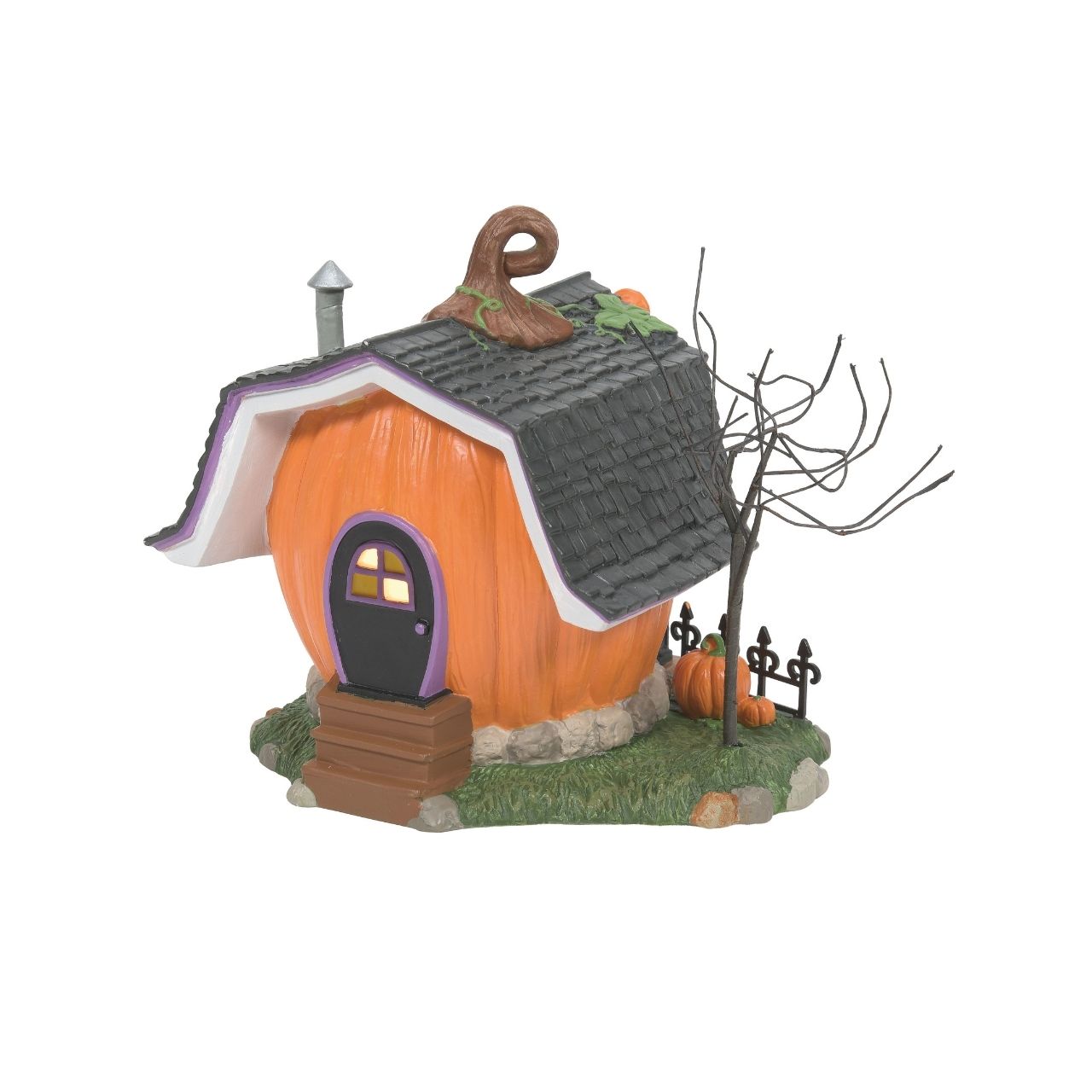 The Pumpkintown Carving Studio is hand crafted from high quality cast stone before our skilled artists hand paint each detail.