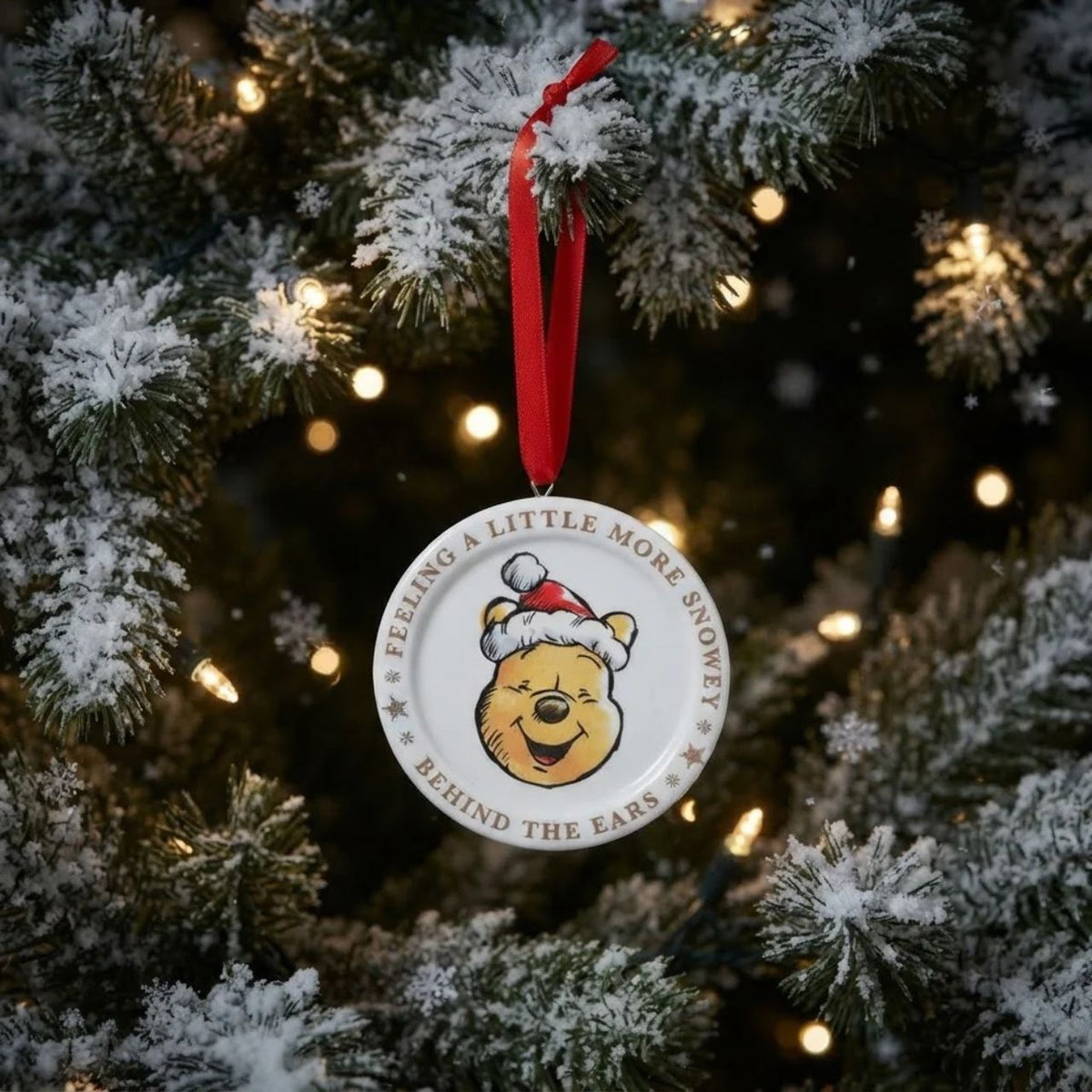 This delightful Christmas decoration is sure to bring some joy to any Disney fan's tree this year. A perfect ornament for a family home, make little one's Christmas a little more special this year with Winnie the Pooh.