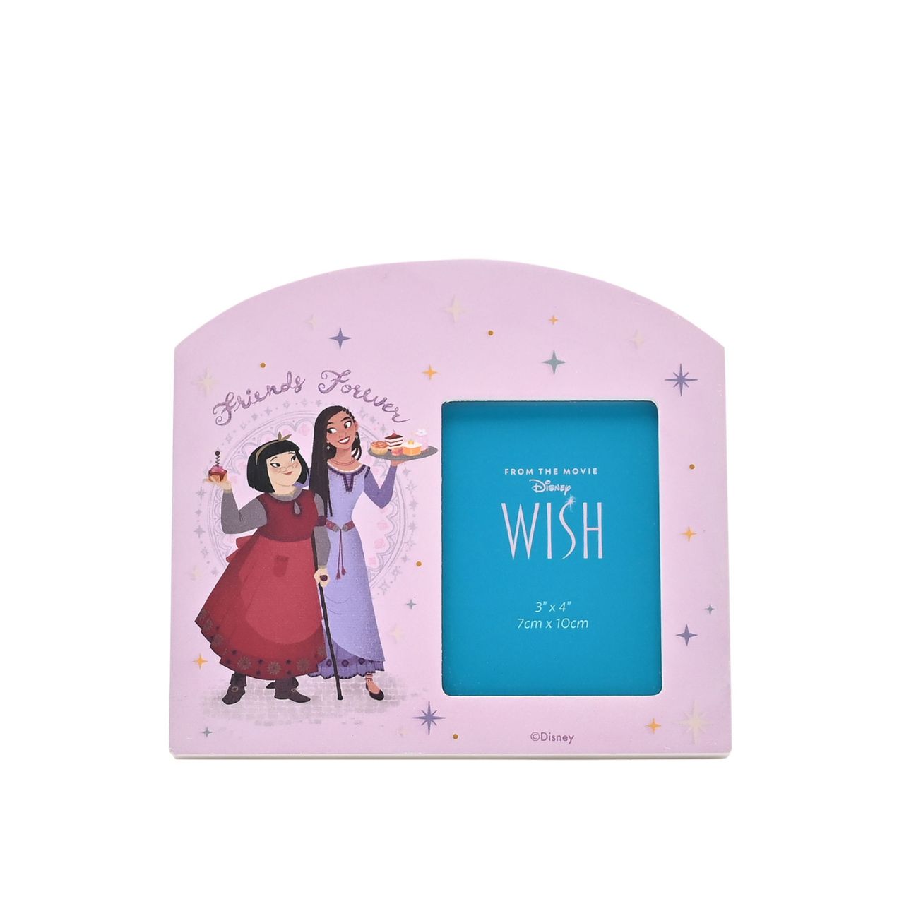 This charming purple wooden frame trimmed with stars captures the most magical moments. The aperture is 3”x 4" and next to it features best friends Asha and Dahlia holding cakes.