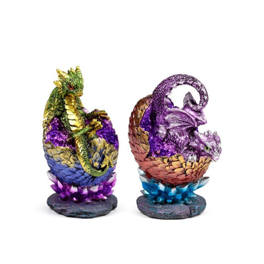 Discover the enchanting Elements Baby Dragon Hatching Crystal Egg, a beautifully crafted collectible that captures the mystique of a dragon’s emergence.