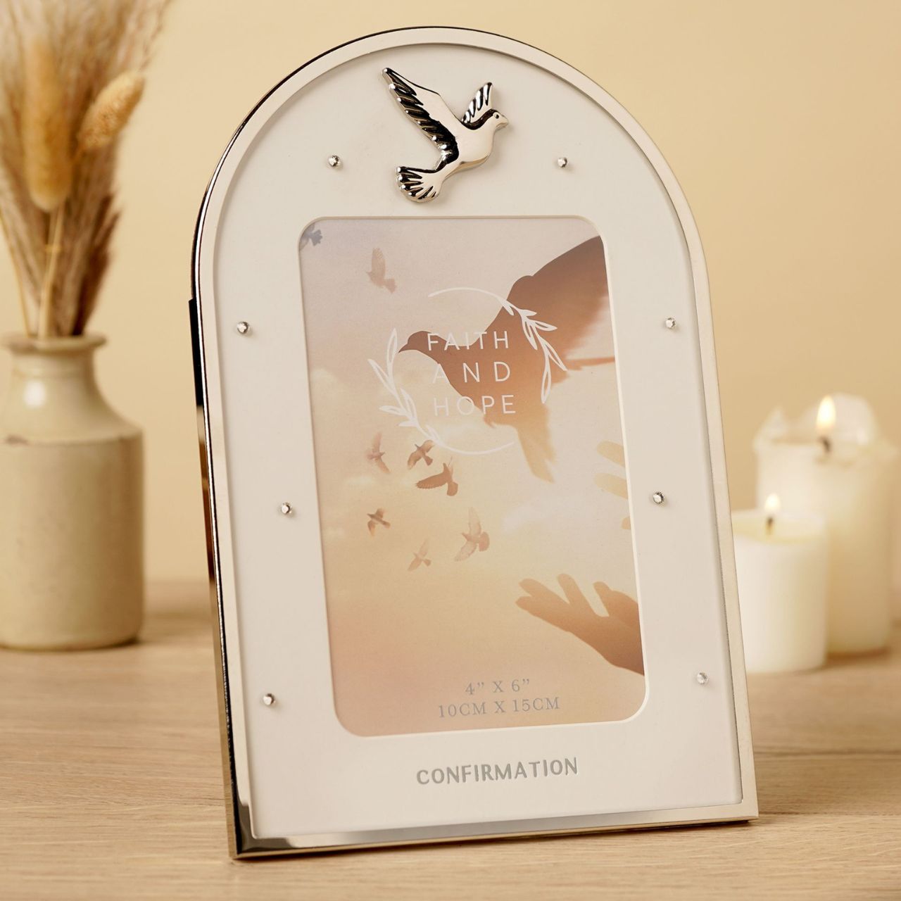 The Faith and Hope Arch Frames are designed as keepsake photo frames to mark a special milestone.