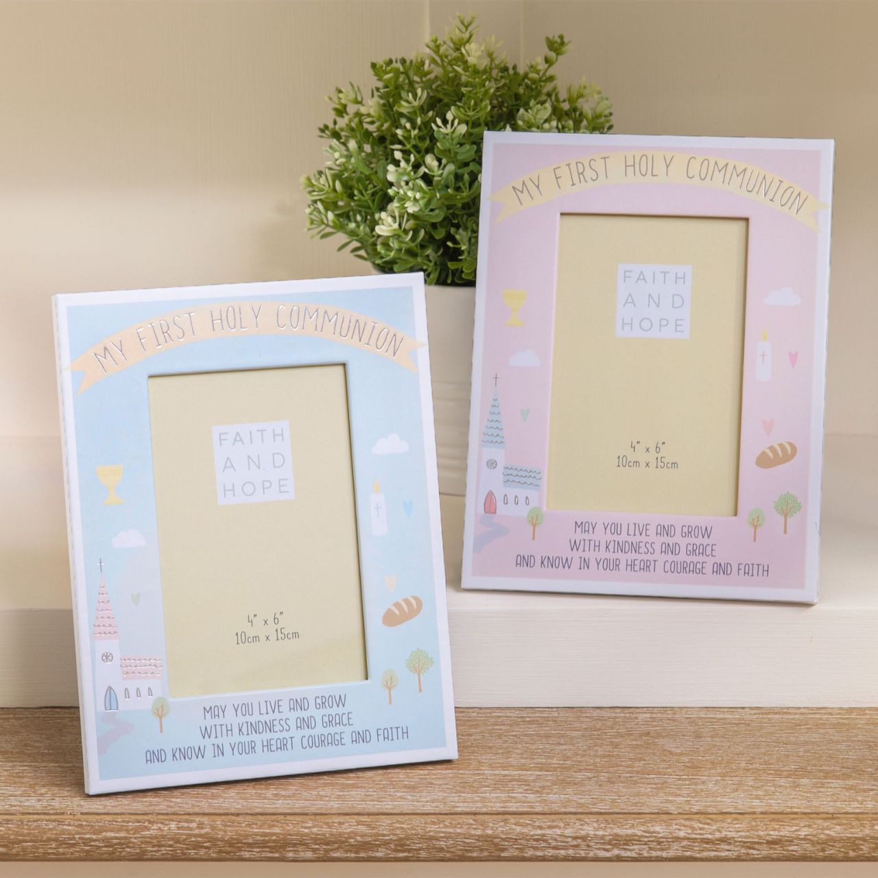 Preserve a precious memory from their FIRST HOLY COMMUNION with this adorable paper wrapped photo frame.