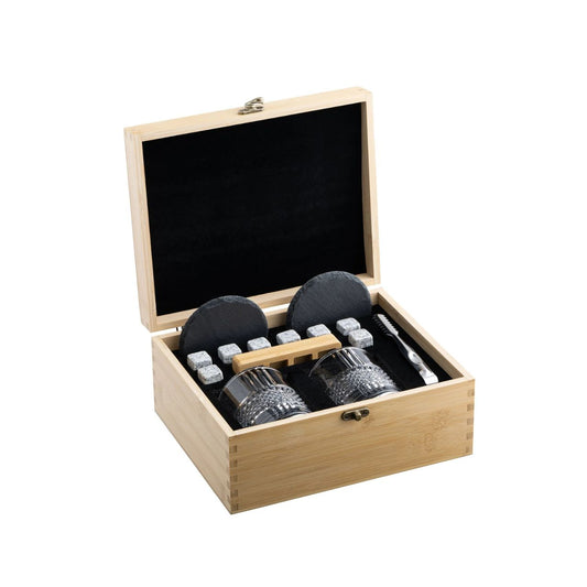 The Galway Crystal Eyre Collection blends traditional craftsmanship with refined design. Featuring intricate cuts and brilliant sparkle, each piece brings sophistication to your home, perfect for special occasions or everyday luxury.