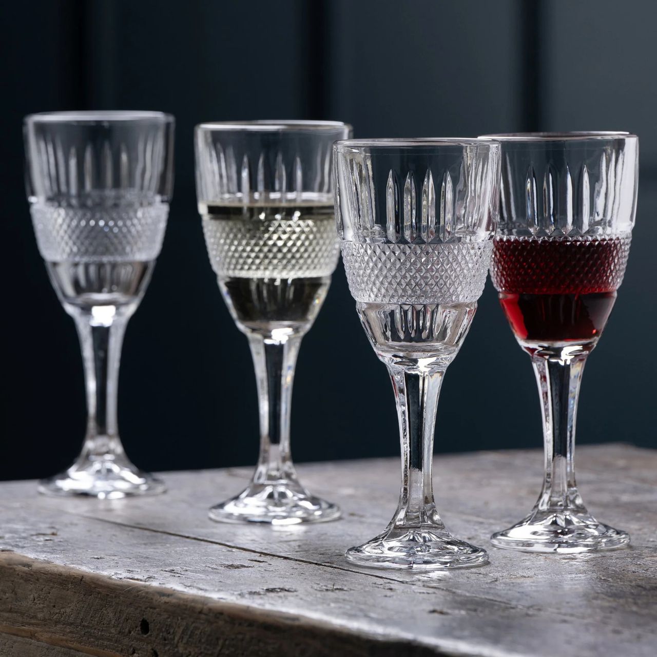 The Galway Crystal Eyre Collection blends traditional craftsmanship with refined design. Featuring intricate cuts and brilliant sparkle, each piece brings sophistication to your home, perfect for special occasions or everyday luxury.