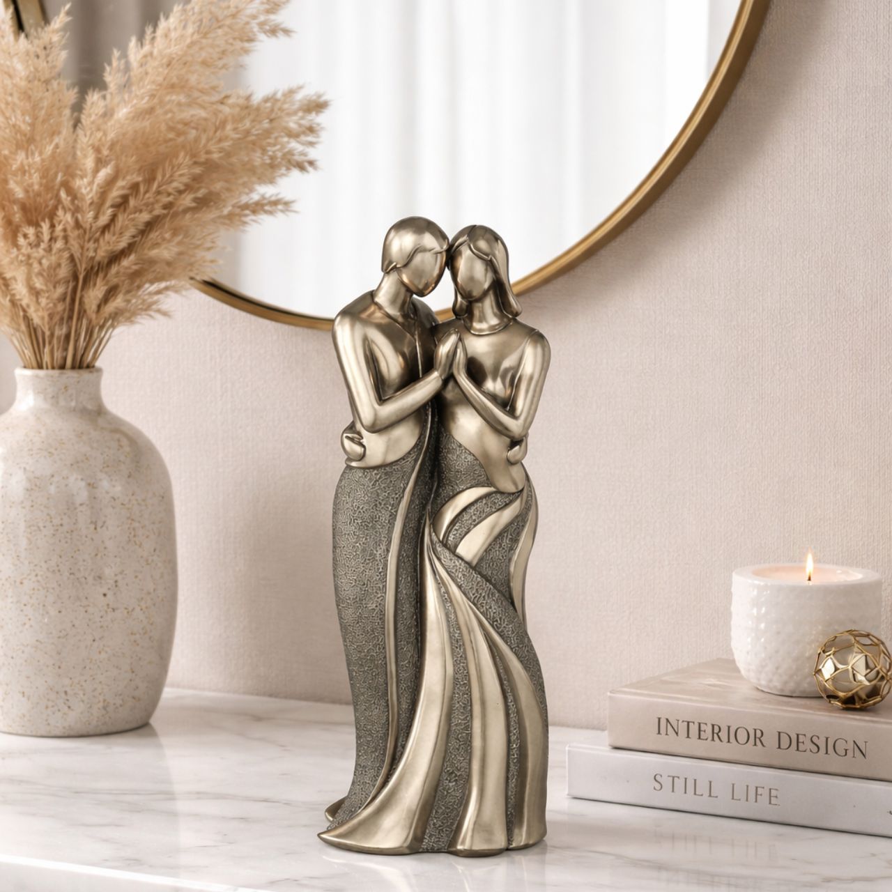 Perfect for art lovers or for an occasional gift such as a wedding gift, or an engagement gift.