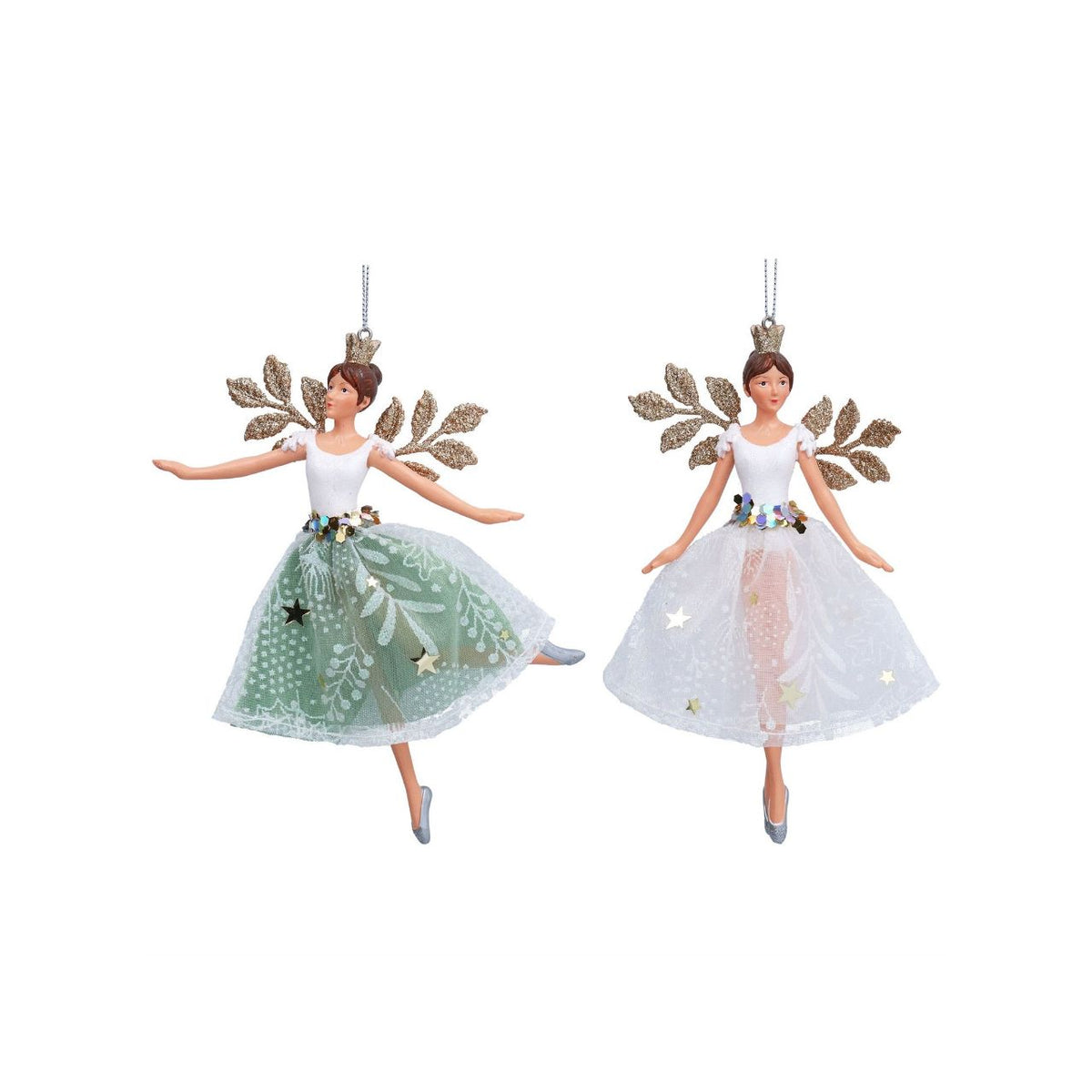 Bring enchantment to your tree with this charming Gisela Graham Winter Palace fairy hanging ornament. Dressed in white and green, this delicate seasonal decoration captures the magic of a winter palace fantasy.