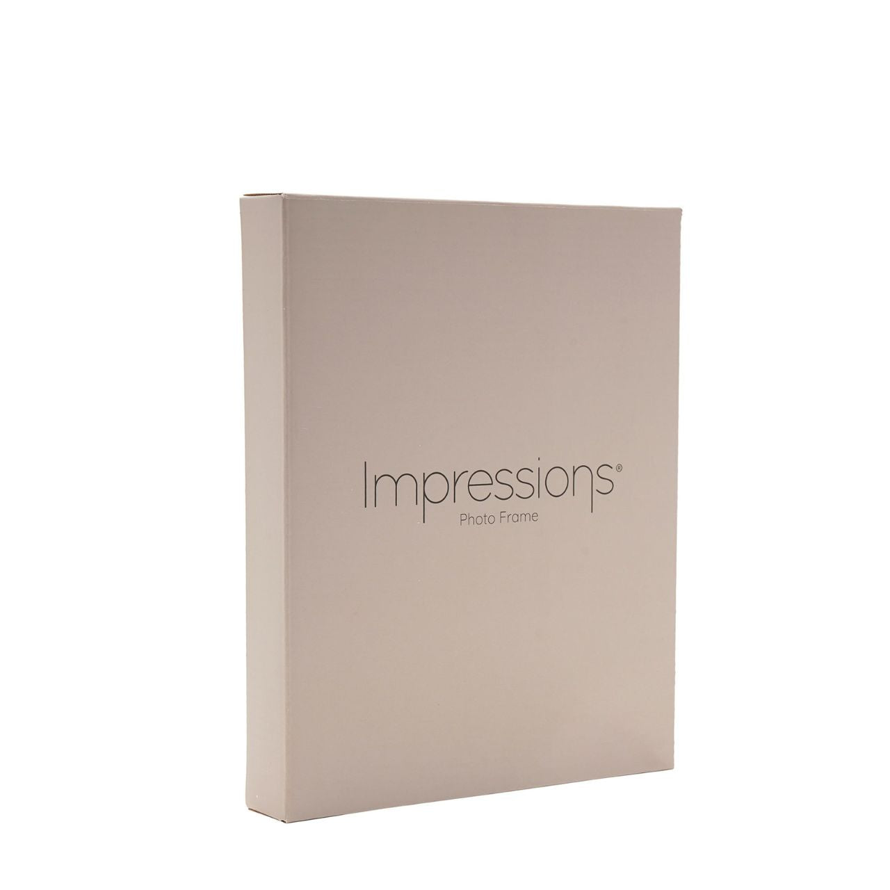 This classic frame complements traditional and modern home decors in equal measure.