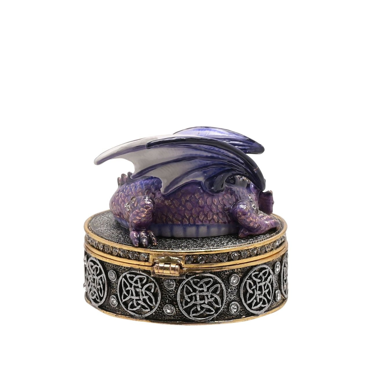 This majestic jewellery box captures the mythical world of dragons for those obsessed with fantasy.